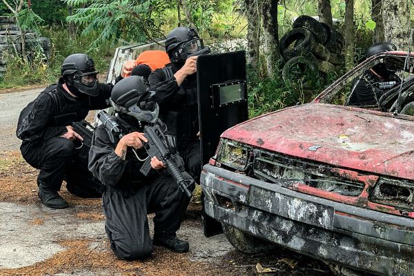 Swat Training in Potsdam, Swat Training Potsdam, Emmerich Action Events, Swat Training in Potsdam, Teamevent in Potsdam, Action Events in Potsdam, Firmenfeier in Potsdam