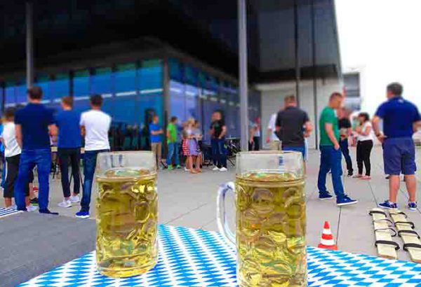 Bayerische Challenge in Düsseldorf, Teambuilding Events in Düsseldorf, Firmenevent in Düsseldorf, Betriebsausflug, Emmerich Events, Firmenevents, Bayerische Olympiade