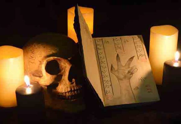 Detective of the Dead Essen, Grusel Events in Essen, Emmerich Events Essen, Horror Events Essen, Teamevent in Essen, Halloween in Essen
