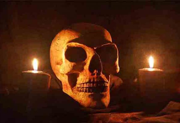 Detective of the Dead Hamburg, Grusel Events in Hamburg, Emmerich Events Hamburg, Horror Events in Hamburg, Teamevent in Hamburg, Teambuilding Events in Hamburg, Firmenevents, Halloween in Hamburg
