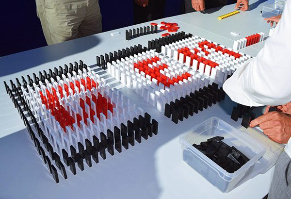 Domino Event in Berlin, Domino Event Berlin, Teamevent in Berlin, Teambuilding Events in Berlin, Firmenfeier in Berlin, Emmerich Events in Berlin, Teambuilding in Berlin, Domino in Berlin