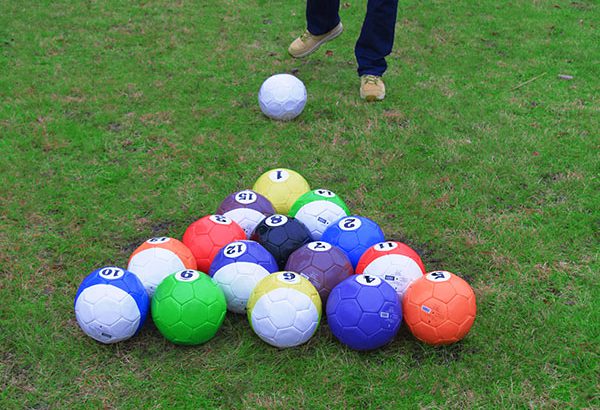 Fußball Billard in Hamburg, Fußball Billard Hamburg, Teamevent in Hamburg, Teambuilding Events in Hamburg, Firmenfeier in Hamburg, Emmerich Events in Hamburg, Weihnachtsfier in Hamburg