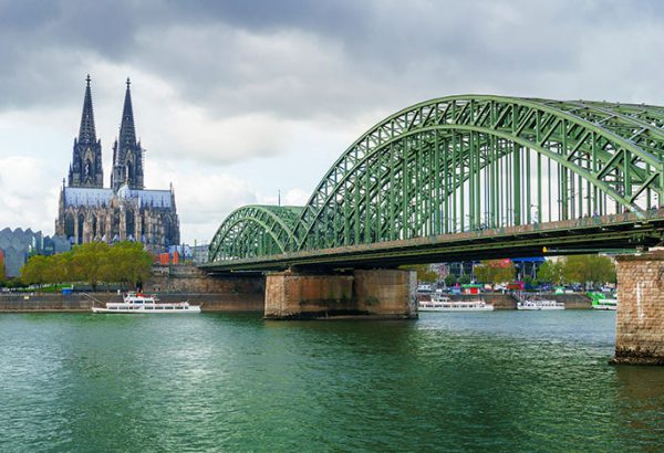 GPS Sightseeing Rallye in Köln, GPS Sightseeing in Köln, Teambuilding Events Köln, Firmenevent in Köln, Firmenfeier in Köln, Emmerich Events in Köln, Köln Sightseeing
