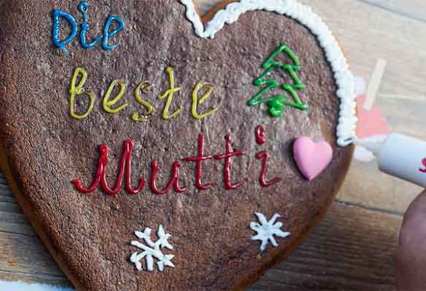 Lebkuchenherz gestalten, die Weihnachtsfeier, Firmen Weihnachtsfeier, Weihnachtsevent, Emmerich Events, Firmenevent, Weihnachtsevent, Weihnachtsfeier