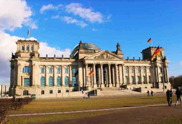 Sightseeing Rallye Berlin, GPS Sightseeing im Berlin, Teambuilding Events in Berlin, Firmenevent in Berlin, Firmenfeier in Berlin, Emmerich Events in Berlin, Berlin Sightseeing, Berlin