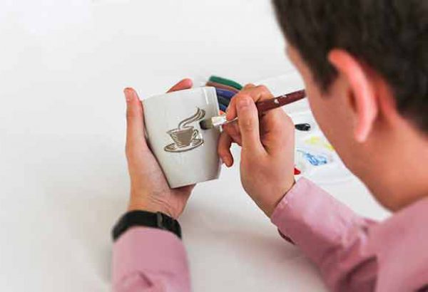 Tasse gestalten bei Emmerich Events, Firmenevent, Teambuilding, Firmenfeier, Firmenevents