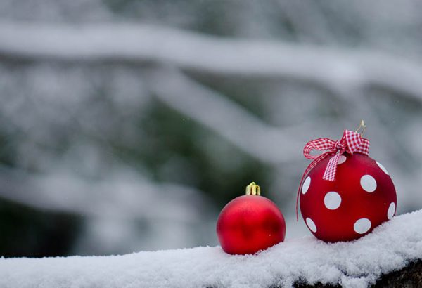 Weihnachtskugeln bemalen Weihnachtsfeier, Weihnachtsfeier, Weihnachtskugeln bemalen, Weihnachtsevents, Weihnachtsevent, Emmerich Events
